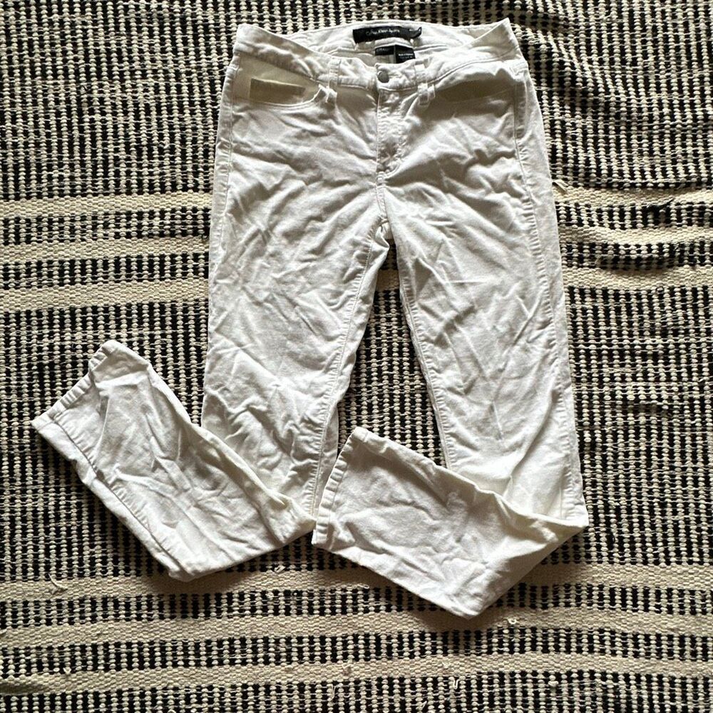Calvin Klein Size 6 White corduroy Pants Straight Leg
